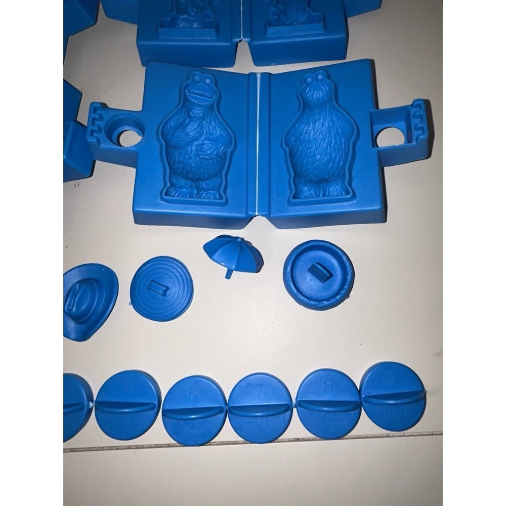 Vintage Sesame Street Color Dough 3-In-1 Activity Set Molds Big Bird - Picture 6 of 9